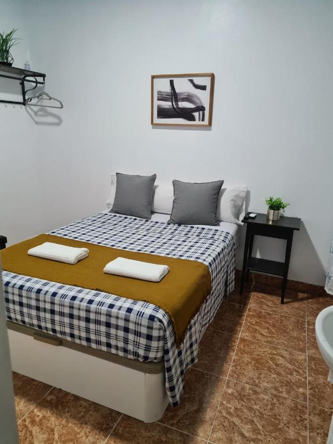 M-A Catrachos Rooms Madrid Luaran gambar