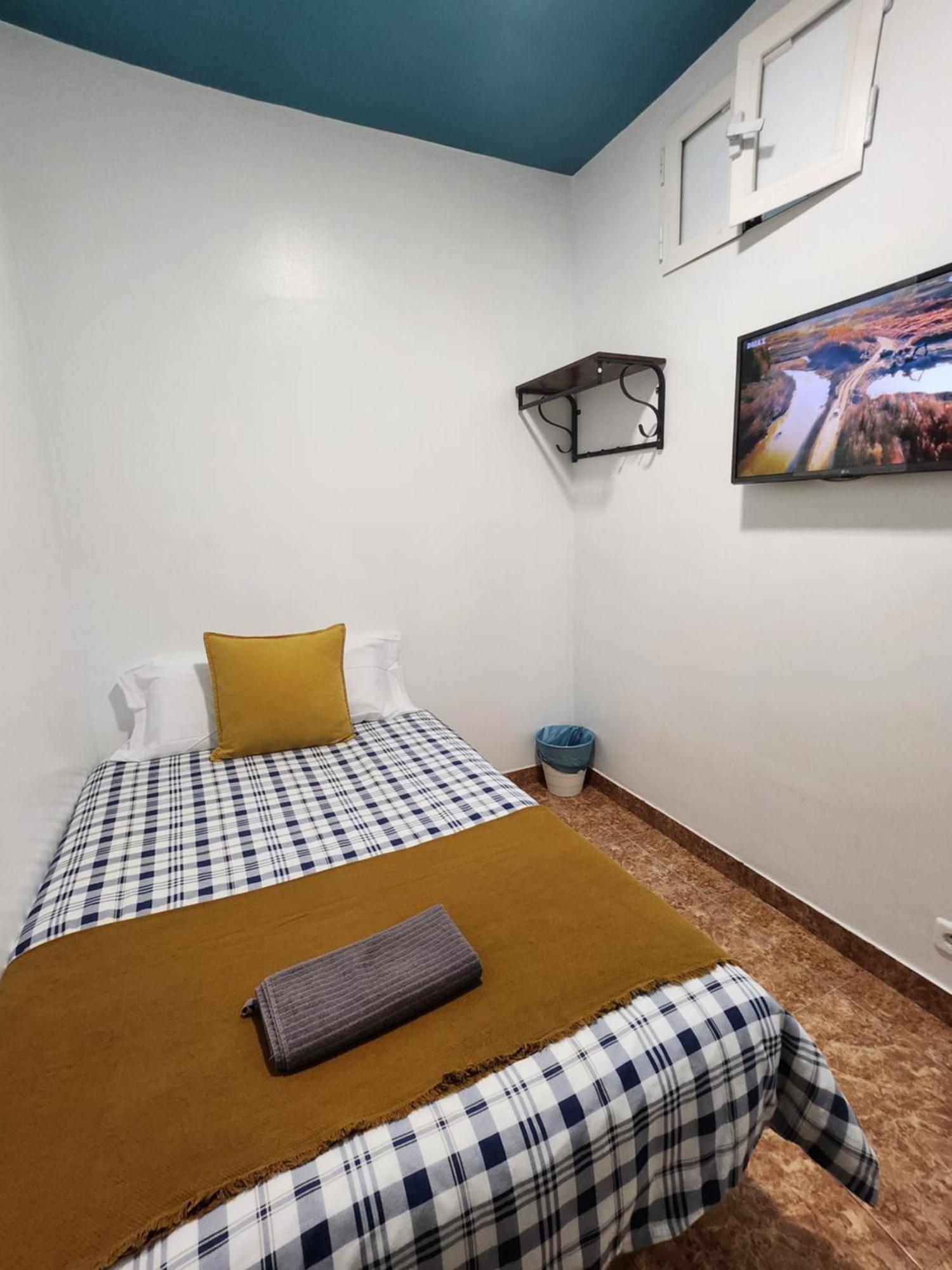 M-A Catrachos Rooms Madrid Luaran gambar