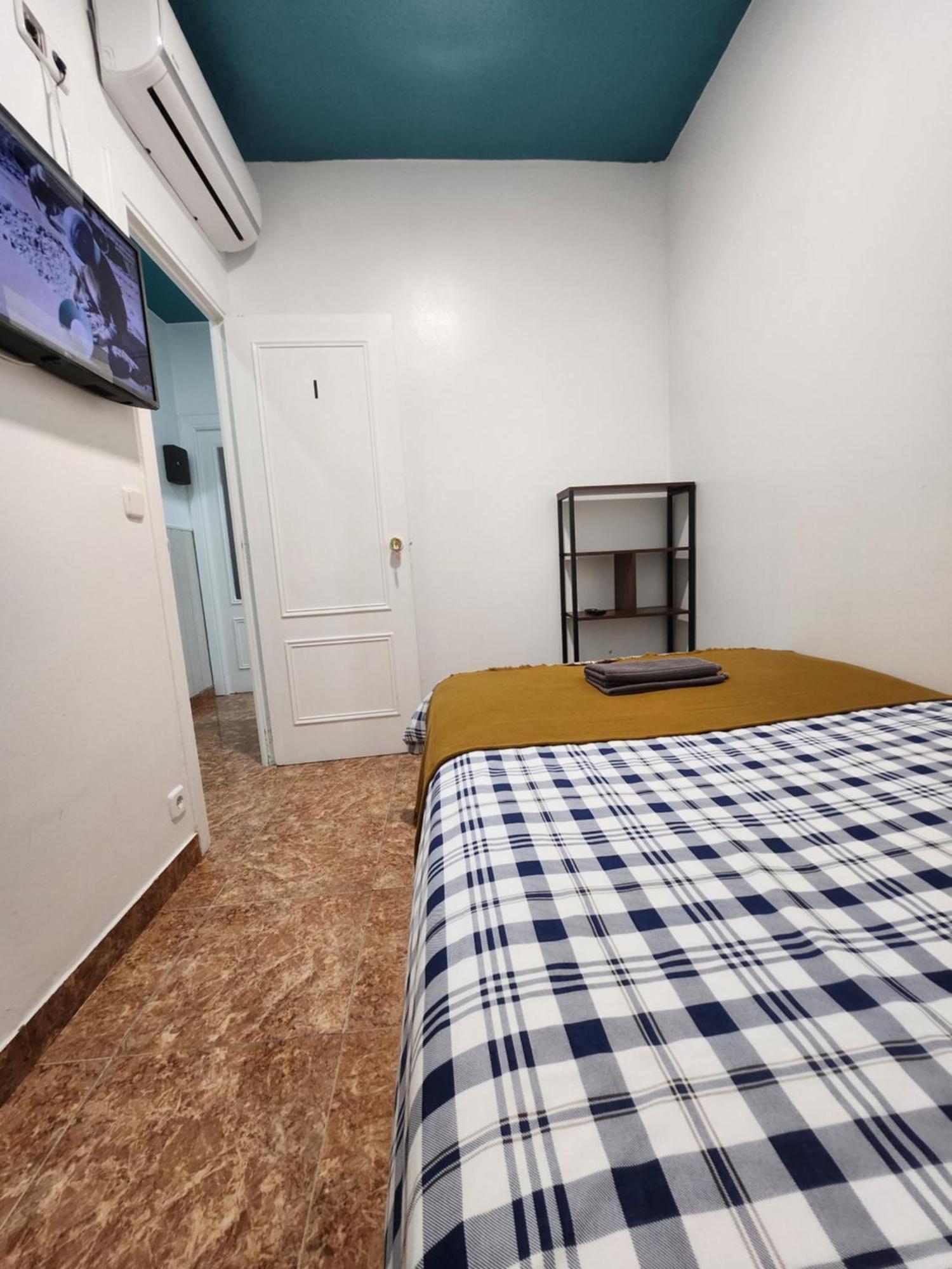 M-A Catrachos Rooms Madrid Luaran gambar